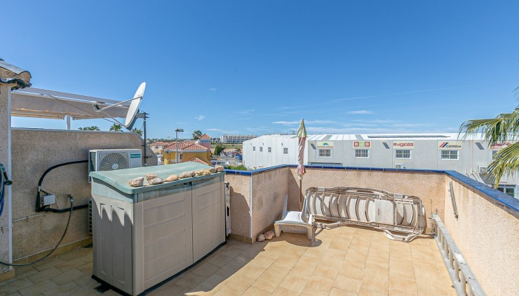 Reventa - Casa adosada - La Zenia
