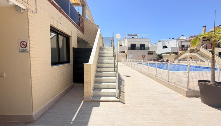 Reventa - Apartamento / piso - Orihuela Costa - Lomas de Cabo Roig