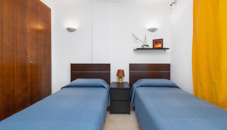 Reventa - Apartamento / piso - Torrevieja - Punta Prima