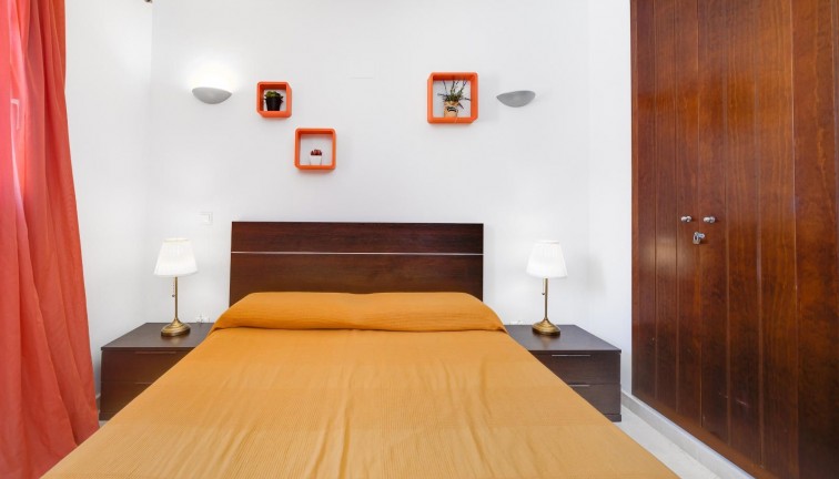 Reventa - Apartamento / piso - Torrevieja - Punta Prima