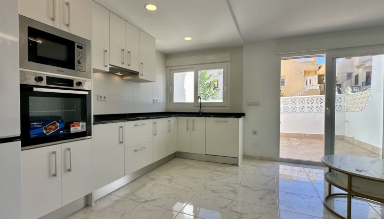 Resale - Semi-Detached - Torrevieja - Los Balcones