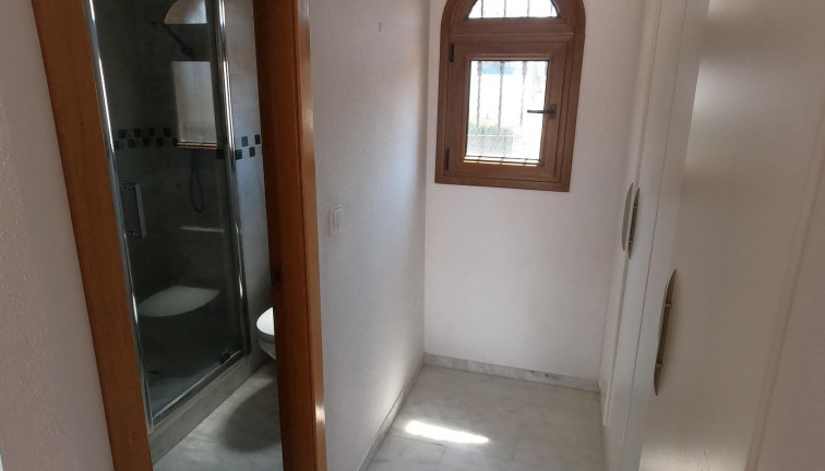 Resale - Chalet - Algorfa - La Finca Golf