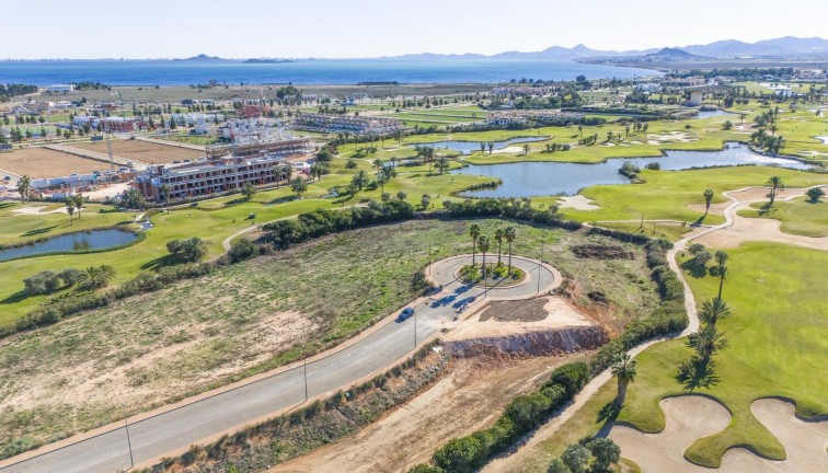 Uudistuotanto - Erillistalo - Los Alcazares - Serena Golf