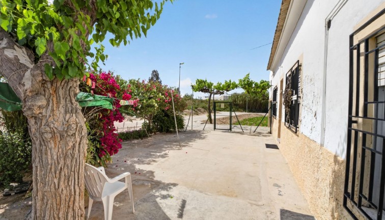 Resale - Chalet - Orihuela - Desamparados-Hurchillo-Torremendo