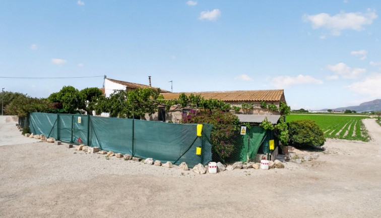 Resale - Chalet - Orihuela - Desamparados-Hurchillo-Torremendo