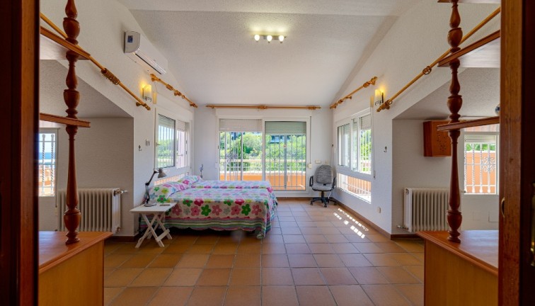 Reventa - Chalet - Campoamor