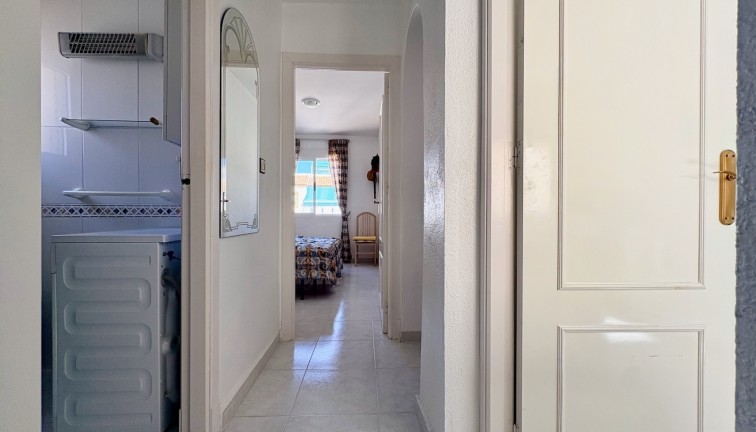 Resale - Apartment - Orihuela Costa - Playa Flamenca