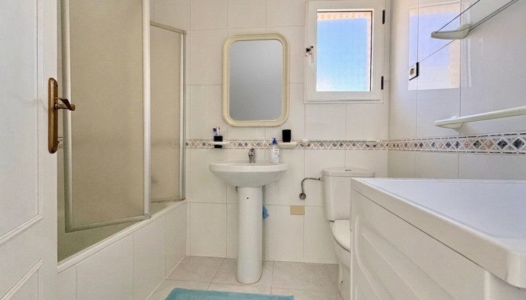 Resale - Apartment - Orihuela Costa - Playa Flamenca