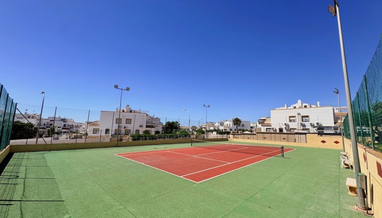 Resale - Apartment - Orihuela Costa - Playa Flamenca