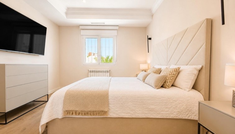 Återförsäljning - Fristående hus - Dehesa de campoamor - Campoamor