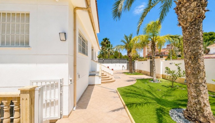 Återförsäljning - Fristående hus - Dehesa de campoamor - Campoamor