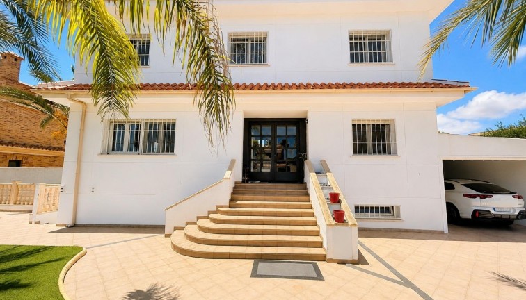 Återförsäljning - Fristående hus - Dehesa de campoamor - Campoamor