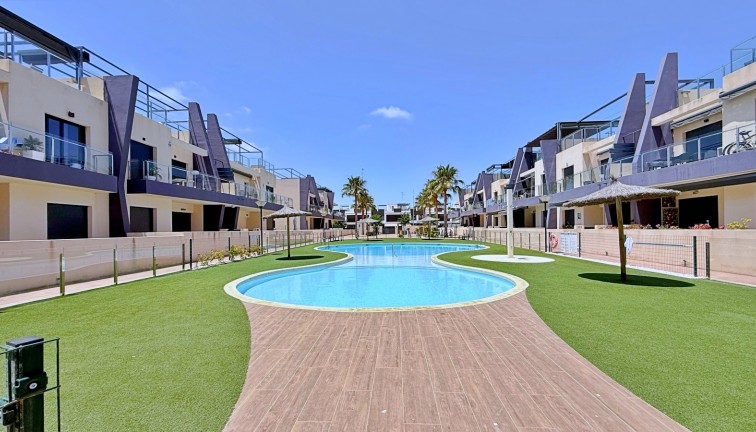 Resale - Apartment - Top Floor Apartment - Pilar de la Horadada - TORRE DE LA HORADADA
