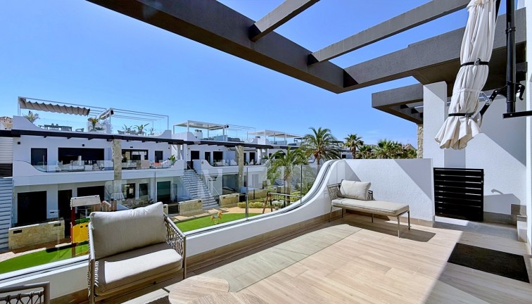 Reventa - Apartamento - Apartamento en el último piso - Orihuela Costa - Punta Prima