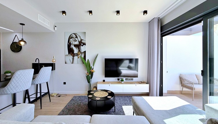 Reventa - Apartamento - Apartamento en el último piso - Orihuela Costa - Punta Prima