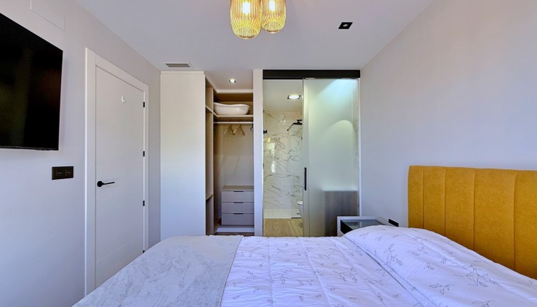 Reventa - Apartamento - Apartamento en el último piso - Orihuela Costa - Punta Prima