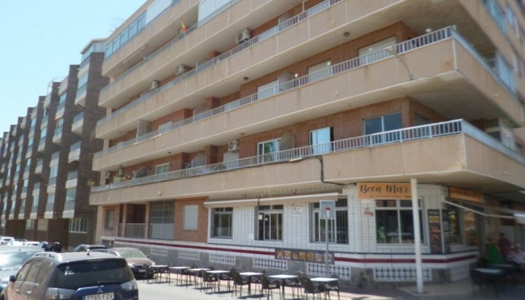 Jälleenmyynti - Asunto - Villamartín