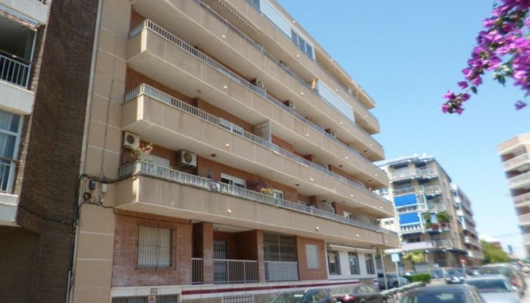 Jälleenmyynti - Asunto - Villamartín