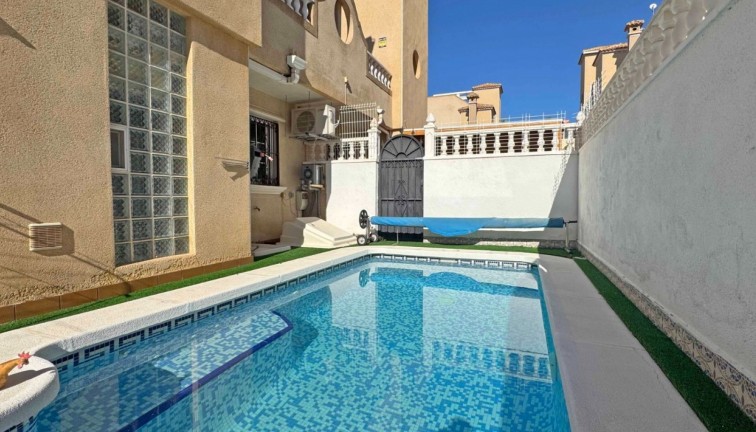 Jälleenmyynti - Paritalo/Rivitalo - Orihuela Costa - Villamartín