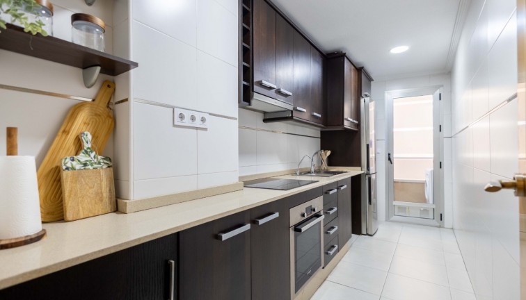 Resale - Apartment - Torrevieja - Playa del Cura