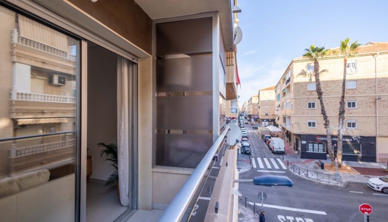 Resale - Apartment - Torrevieja - Playa del Cura