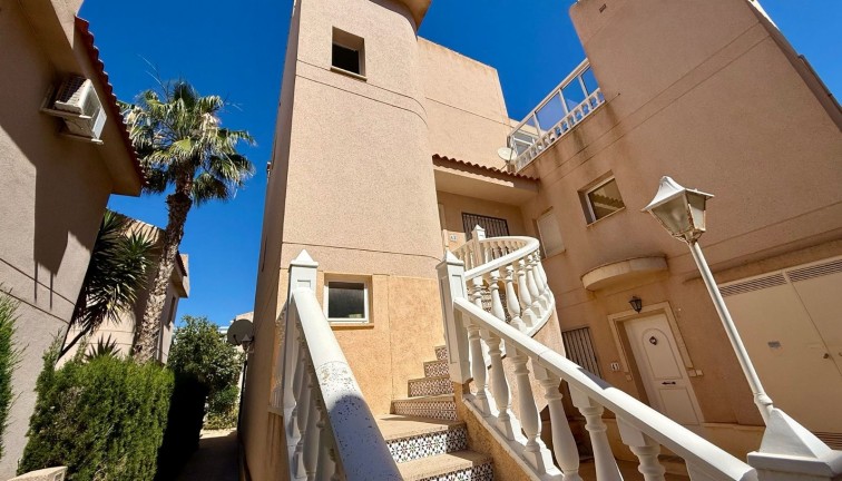 Resale - Apartment - Orihuela Costa - Playa Flamenca