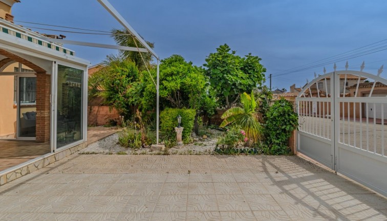 Resale - Chalet - Orihuela - Calle del Morral, 03189