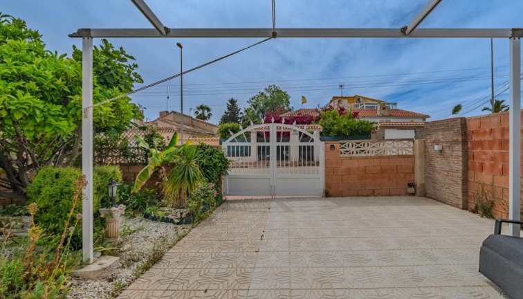 Resale - Chalet - Orihuela - Calle del Morral, 03189