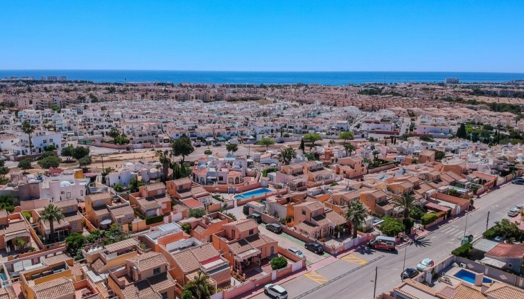 Resale - Chalet - Orihuela - Calle del Morral, 03189