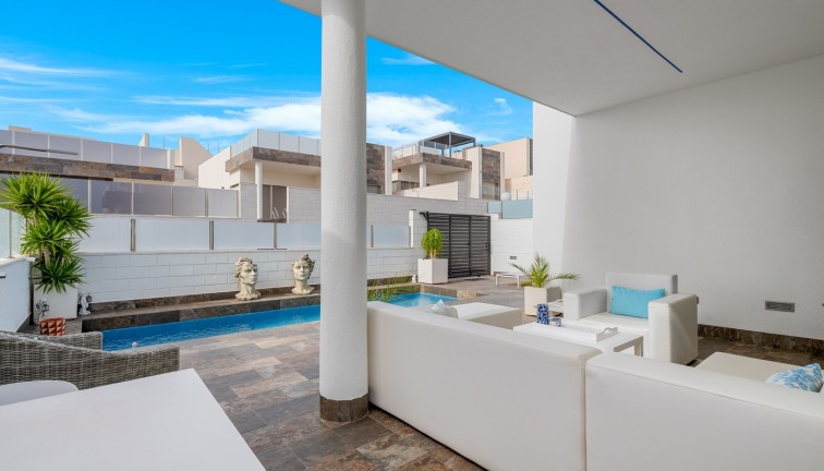 Resale - Chalet - Orihuela Costa - Villamartín