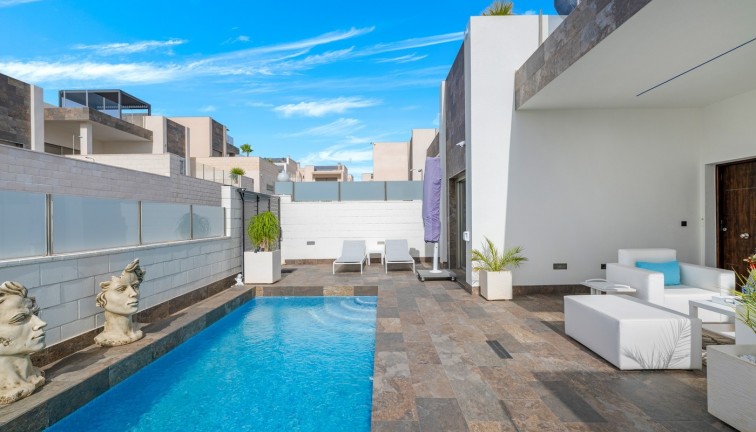 Resale - Chalet - Orihuela Costa - Villamartín