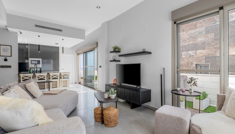 Resale - Chalet - Orihuela Costa - Villamartín