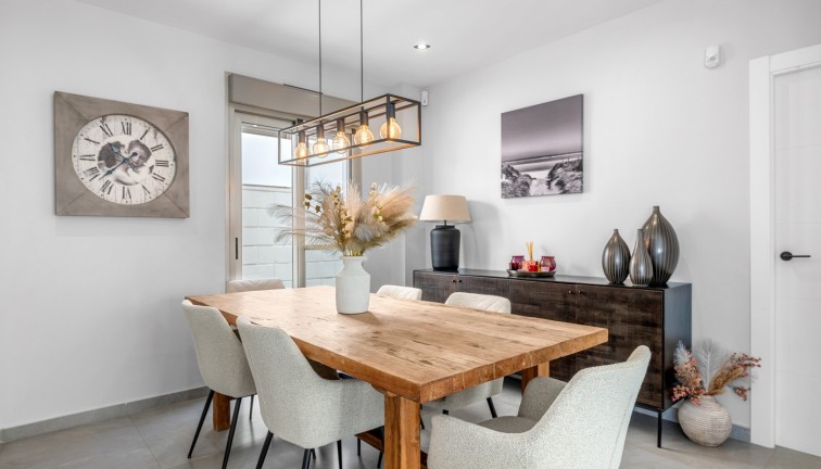 Resale - Chalet - Orihuela Costa - Villamartín