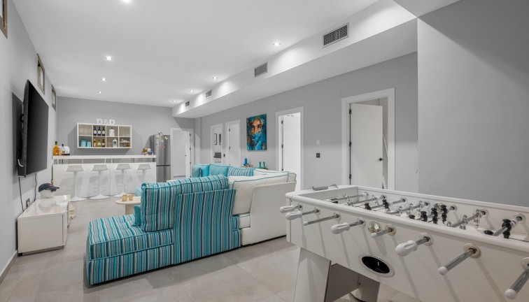 Resale - Chalet - Orihuela Costa - Villamartín