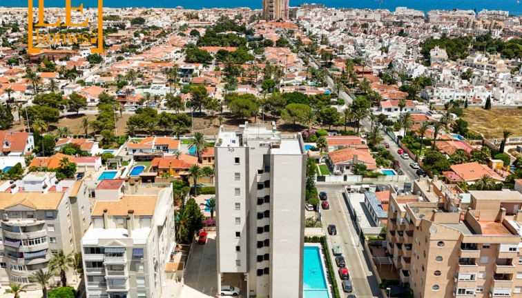 Resale - Apartment - Torrevieja - Nueva Torrevieja