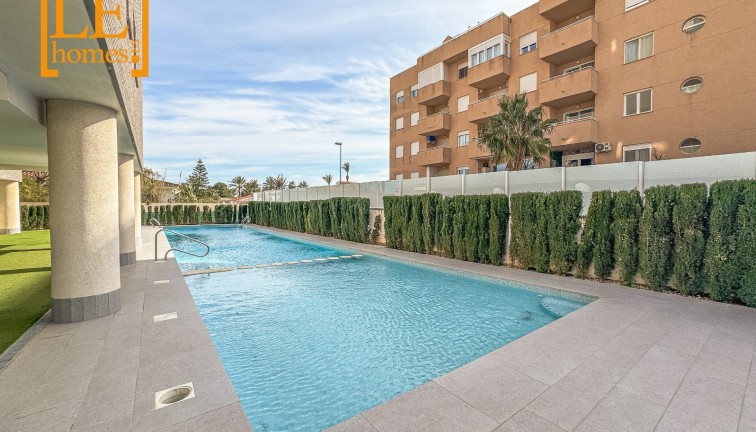 Resale - Apartment - Torrevieja - Nueva Torrevieja