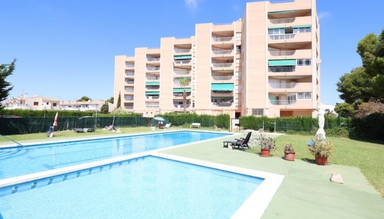Resale - Apartment - Orihuela Costa - La Zenia