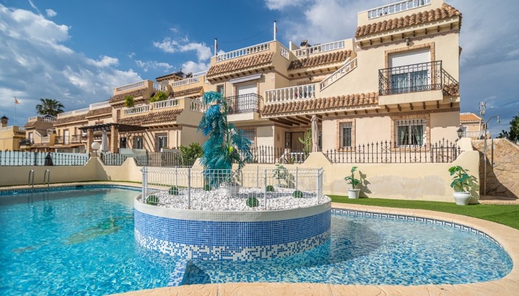 Resale - Apartment - Orihuela Costa