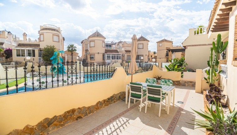 Resale - Apartment - Orihuela Costa