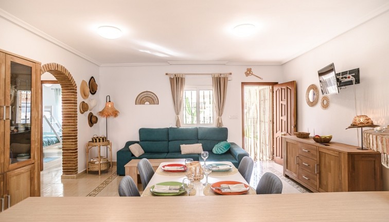 Resale - Apartment - Orihuela Costa