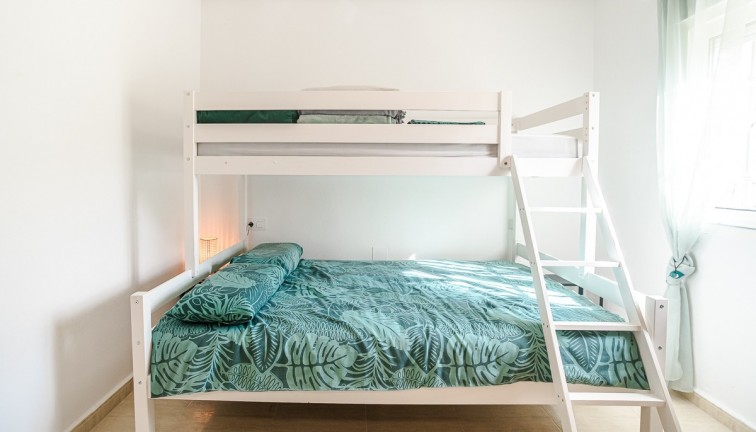 Resale - Apartment - Orihuela Costa