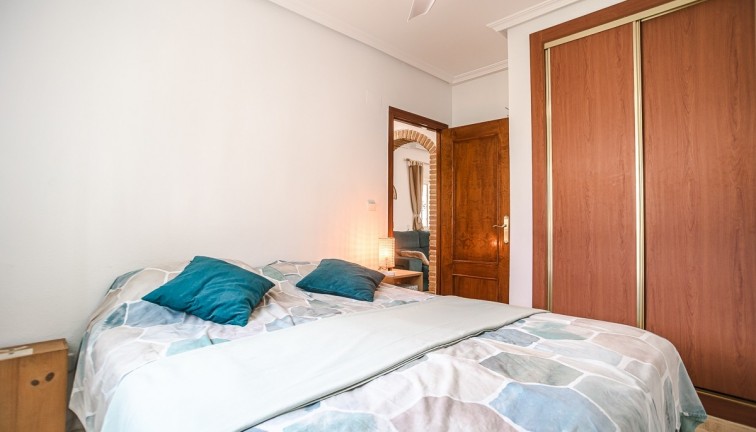 Resale - Apartment - Orihuela Costa