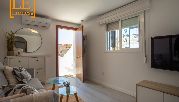 Återförsäljning - Fristående hus - Orihuela Costa - Villamartín