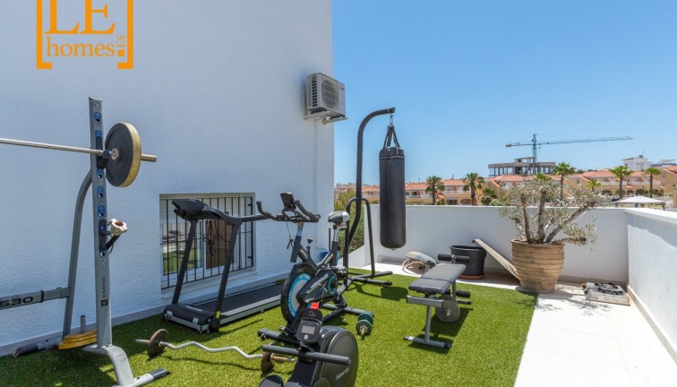 Återförsäljning - Fristående hus - Orihuela Costa - Villamartín