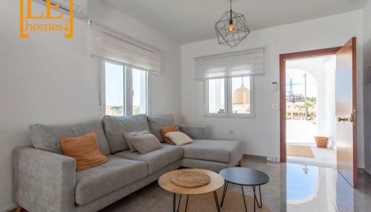 Återförsäljning - Fristående hus - Orihuela Costa - Villamartín