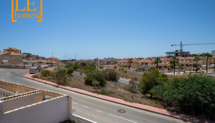 Återförsäljning - Fristående hus - Orihuela Costa - Villamartín