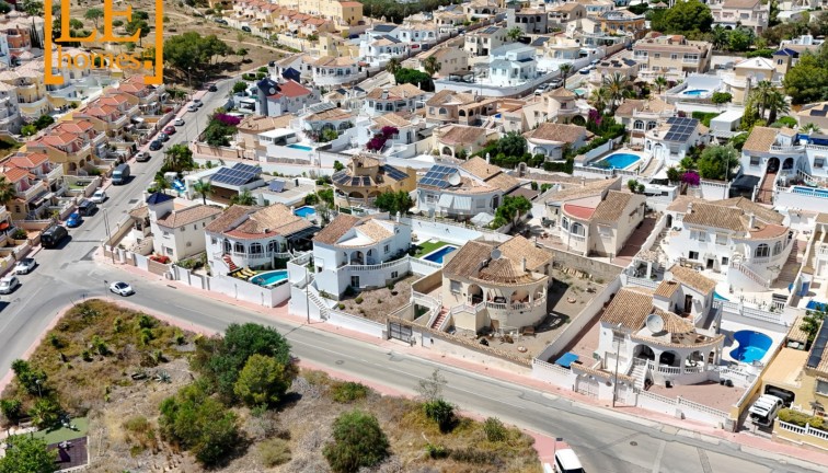 Återförsäljning - Fristående hus - Orihuela Costa - Villamartín