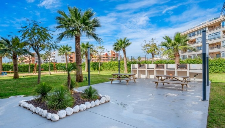 Resale - Apartment - Orihuela Costa