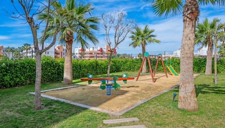 Resale - Apartment - Orihuela Costa