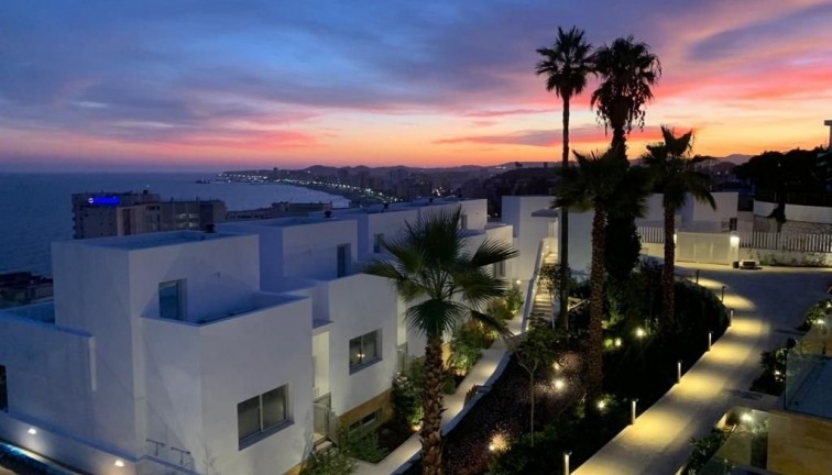 Resale - Semi-Detached - Torreblanca